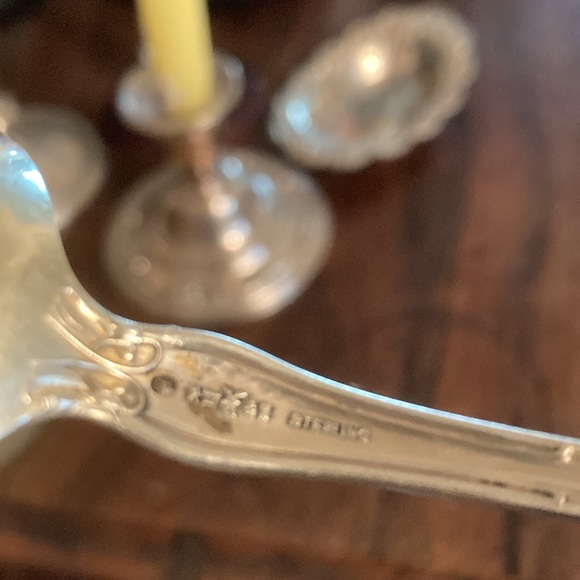 Sterling silver presentation tablespoon Wallace violet pattern - Picture 4 of 4